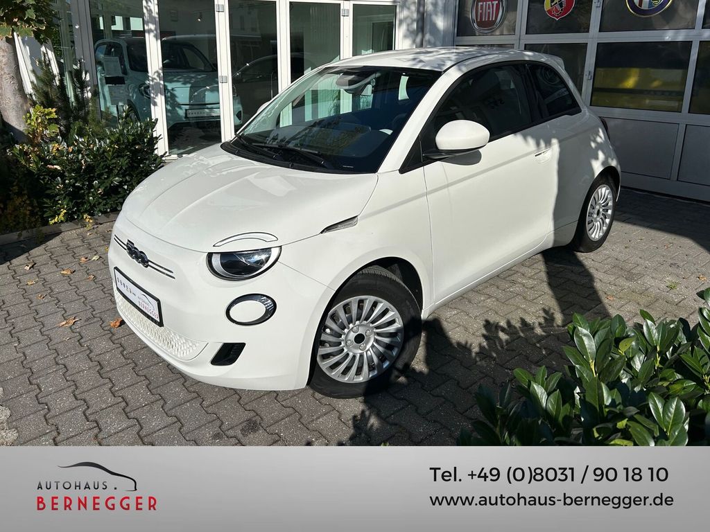 Fiat 500e 2023