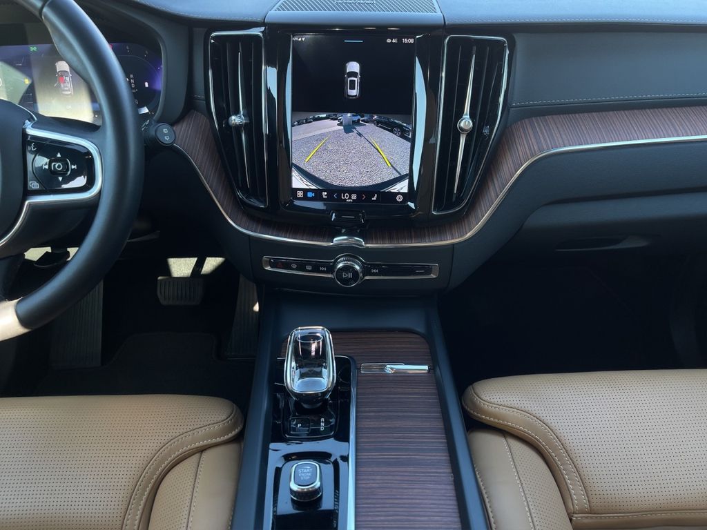 Volvo XC60 2022