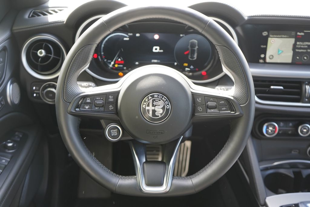 Alfa Romeo Stelvio 2024