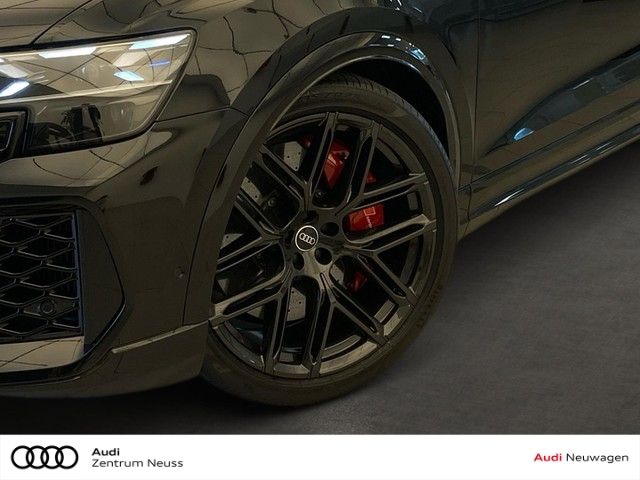 Audi RSQ8 2025