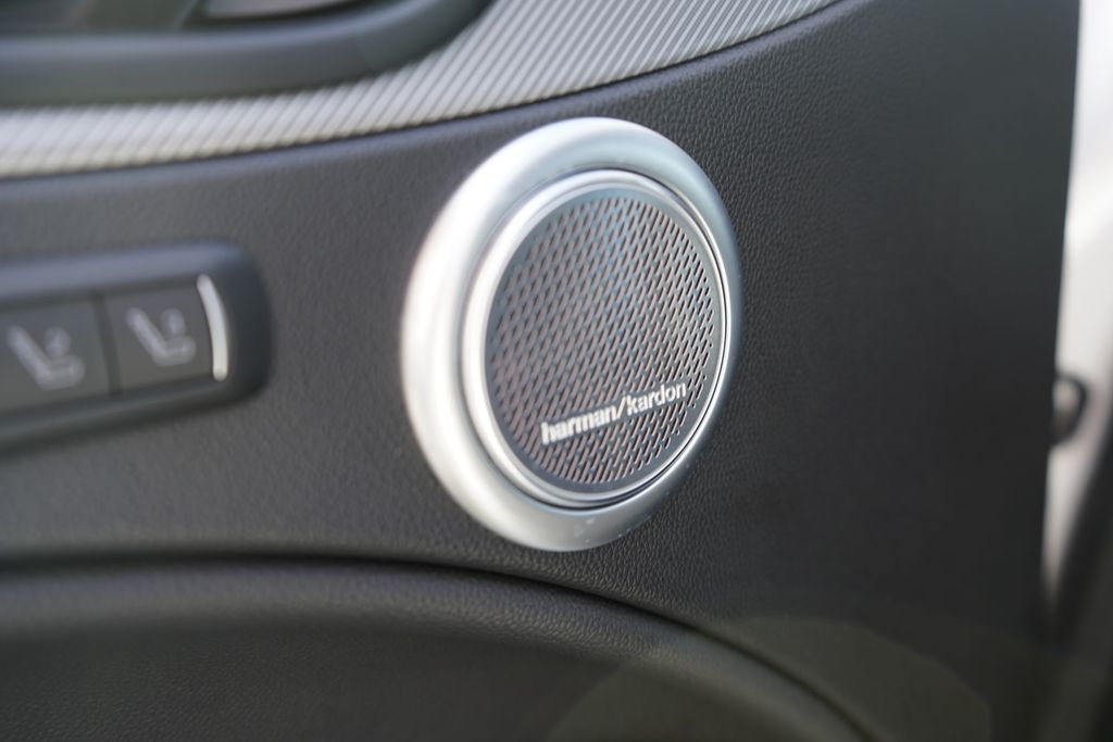 Alfa Romeo Stelvio 2024