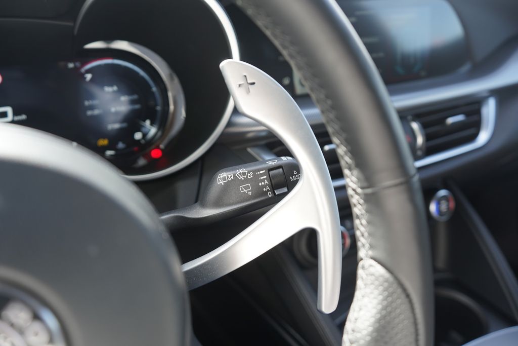 Alfa Romeo Stelvio 2024