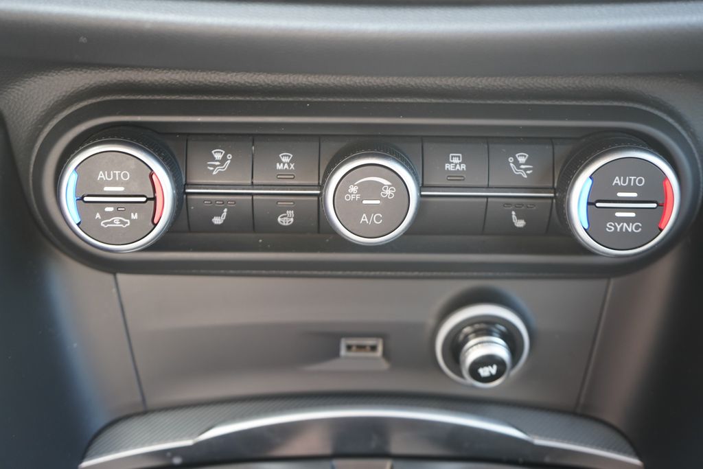 Alfa Romeo Stelvio 2024