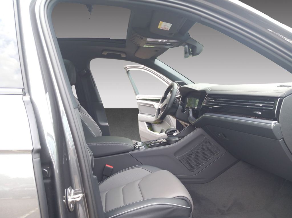 Volkswagen Touareg 2025