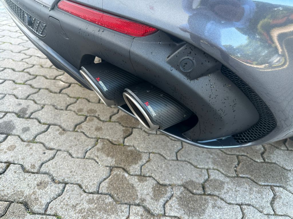 Alfa Romeo Stelvio 2025