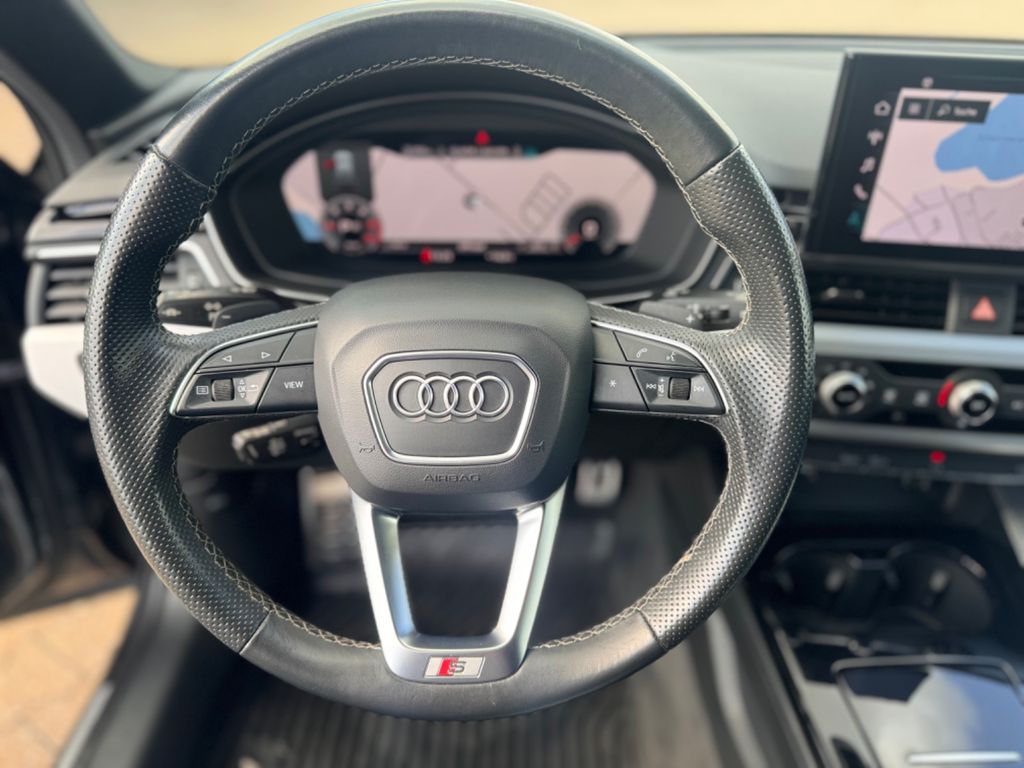 Audi A4 2021