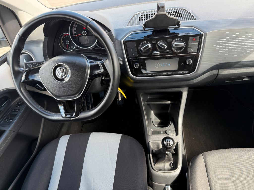 Volkswagen up! 2017