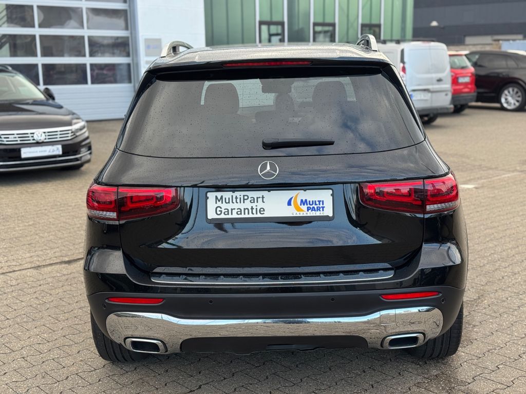Mercedes-Benz GLB 180 2021