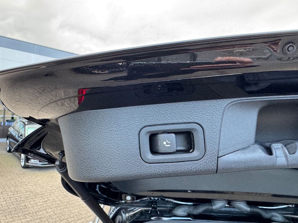 Mercedes-Benz GLB 180 2021