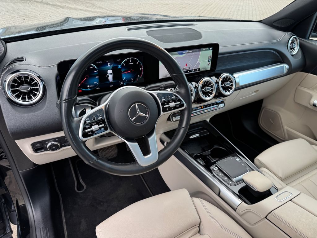 Mercedes-Benz GLB 180 2021