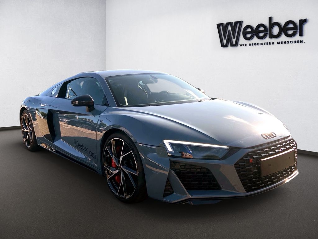 Audi R8 2025