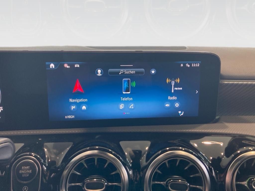 Mercedes-Benz A 180 2025