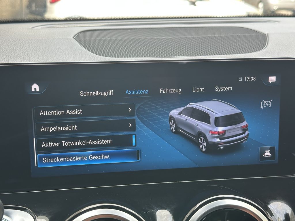 Mercedes-Benz GLB 180 2023