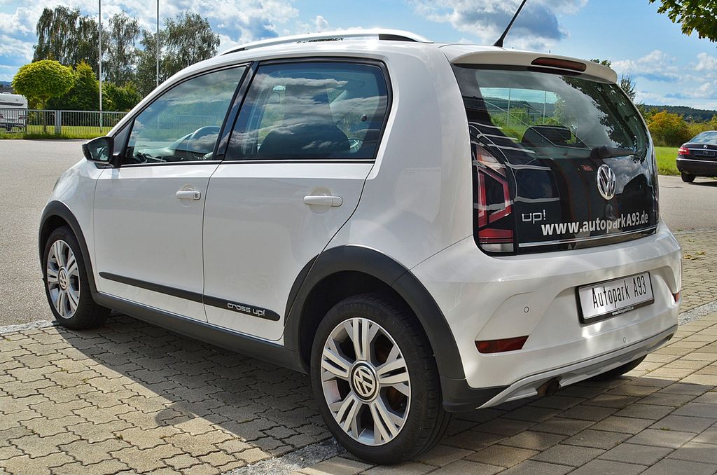 Volkswagen up! 2019