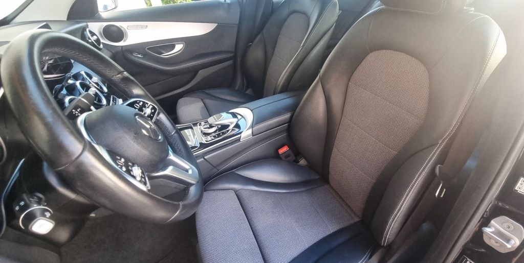 Mercedes-Benz C 300 2020