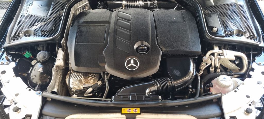 Mercedes-Benz C 300 2020