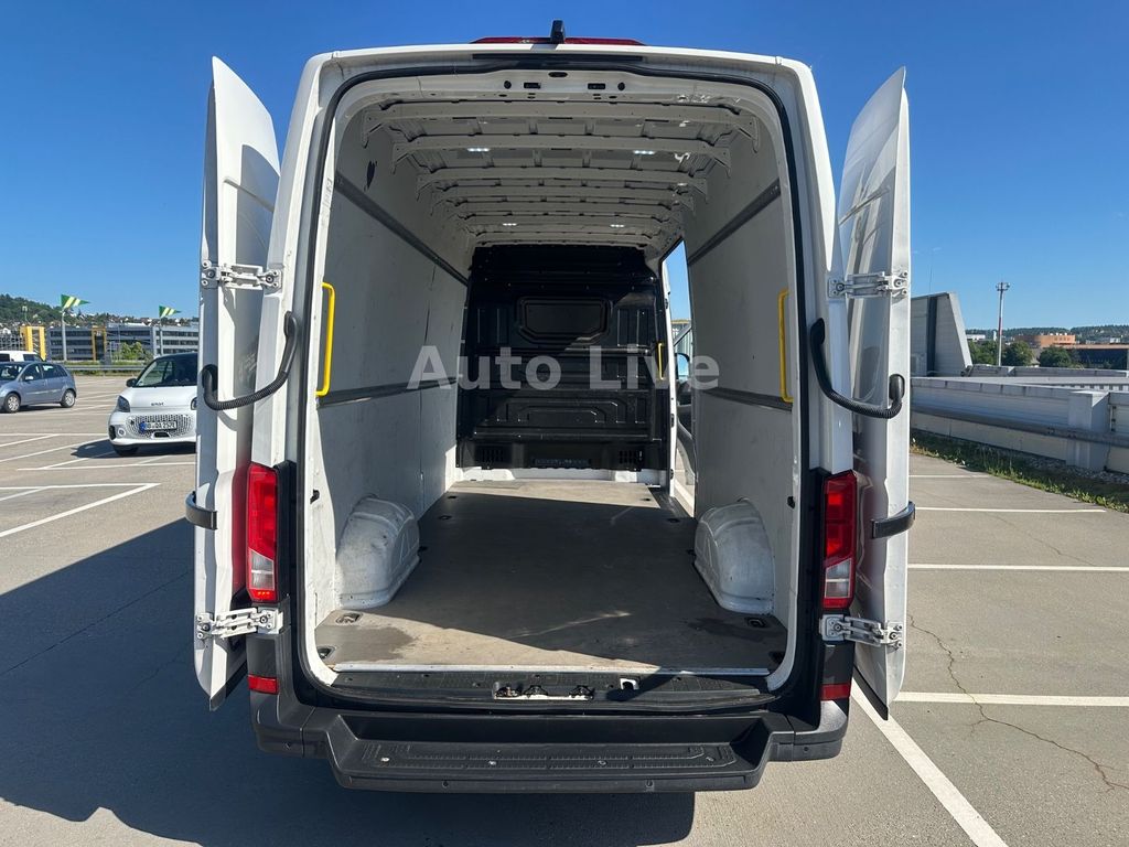 Volkswagen Crafter 2023