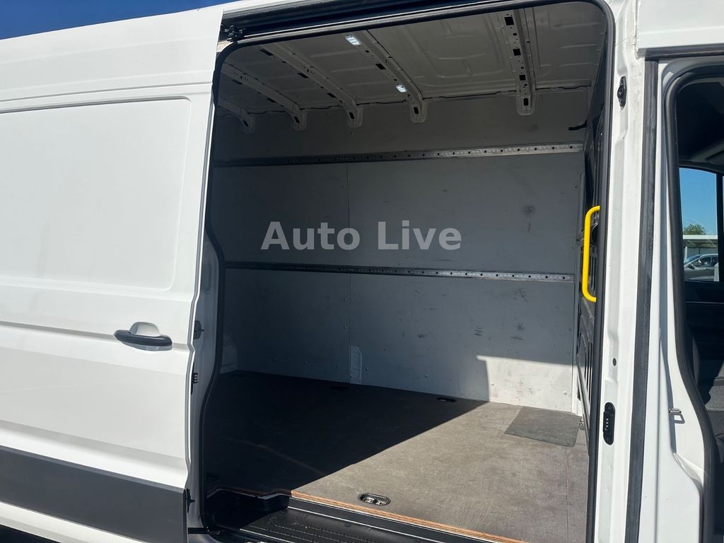 Volkswagen Crafter 2023