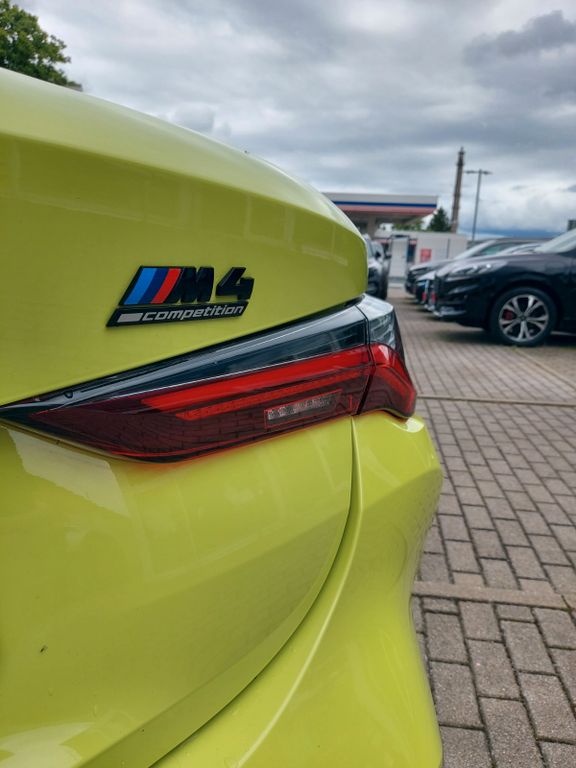 BMW M4 2022