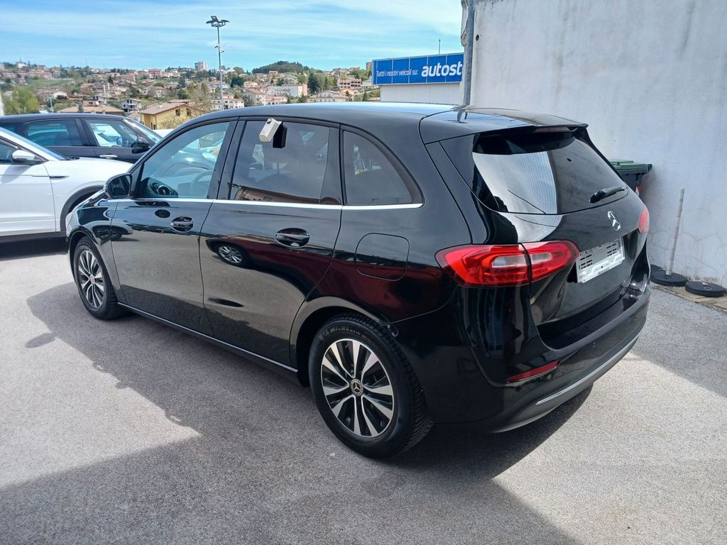 Mercedes-Benz B 180 2020