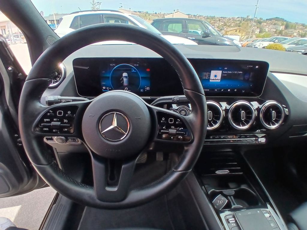 Mercedes-Benz B 180 2020