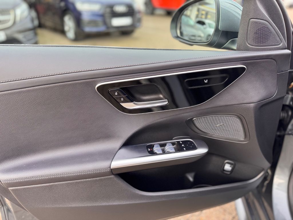 Mercedes-Benz C 200 2023