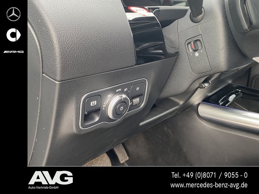 Mercedes-Benz B 200 2024
