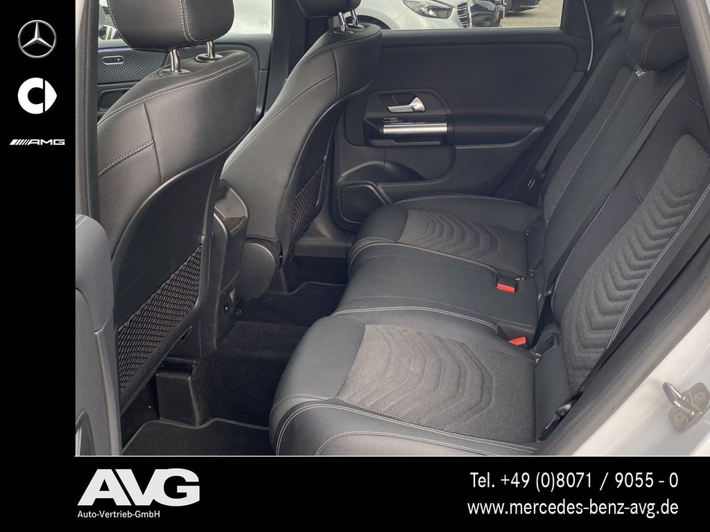 Mercedes-Benz B 200 2024