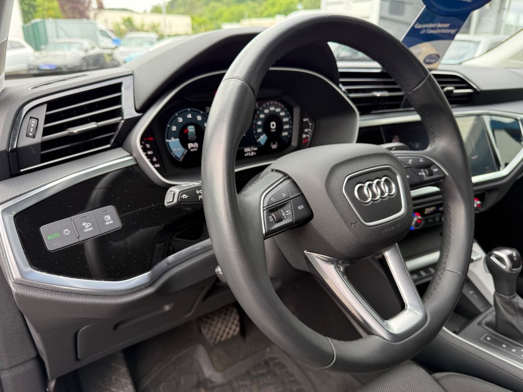 Audi Q3 2023