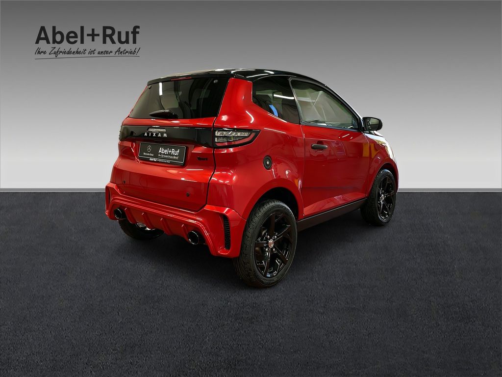 Aixam Cross 2025