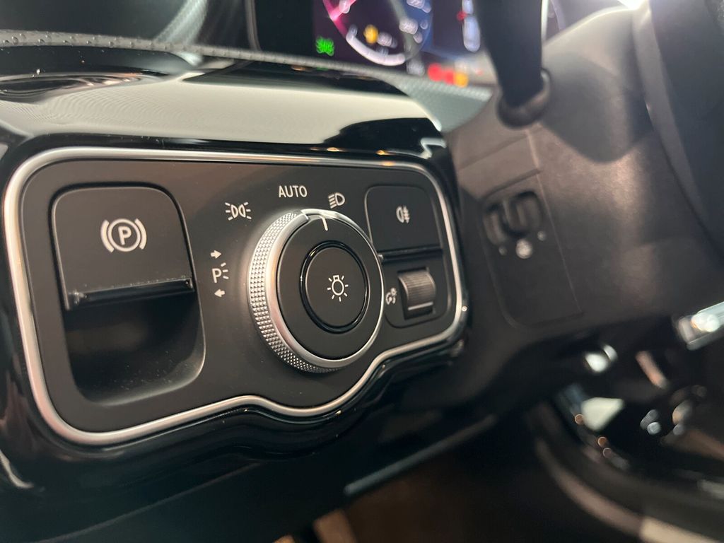 Mercedes-Benz A 180 2023