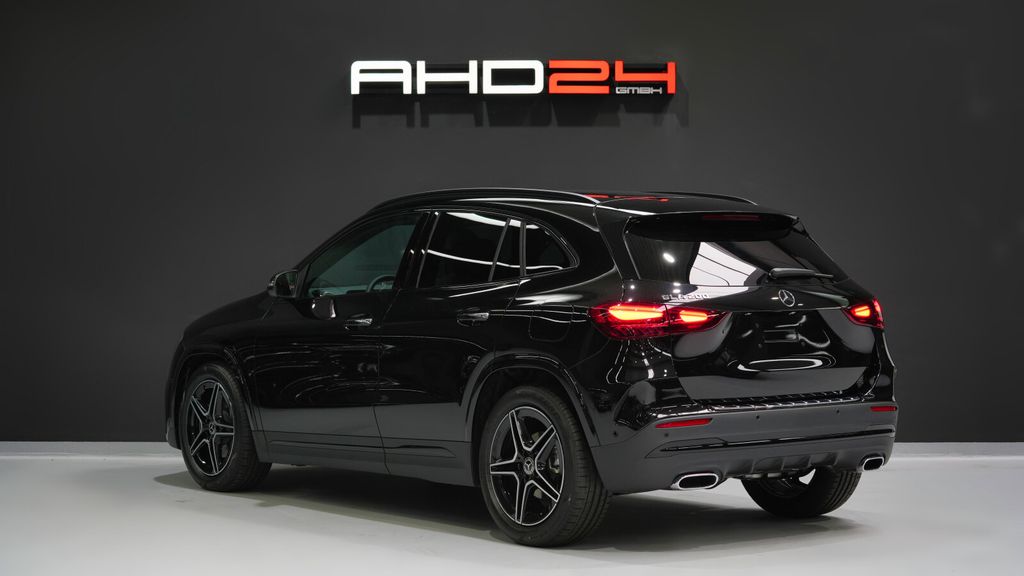 Mercedes-Benz GLA 200 2025