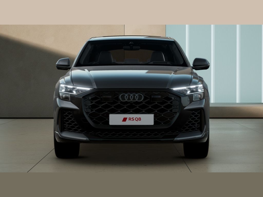 Audi RSQ8