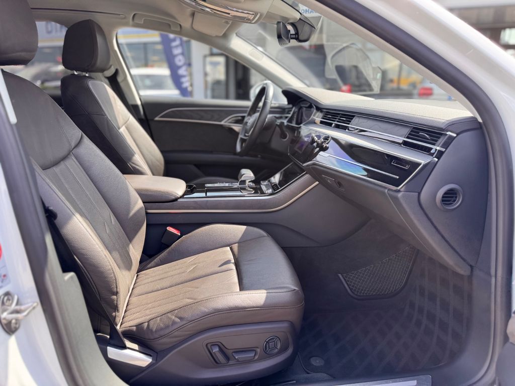 Audi A8 2019