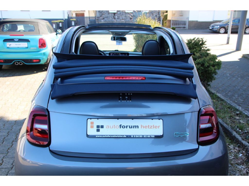 Fiat 500e 2023