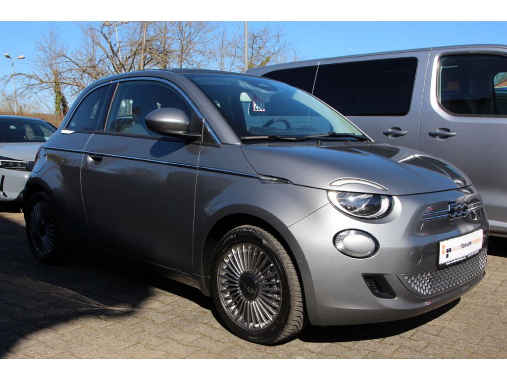 Fiat 500e 2023