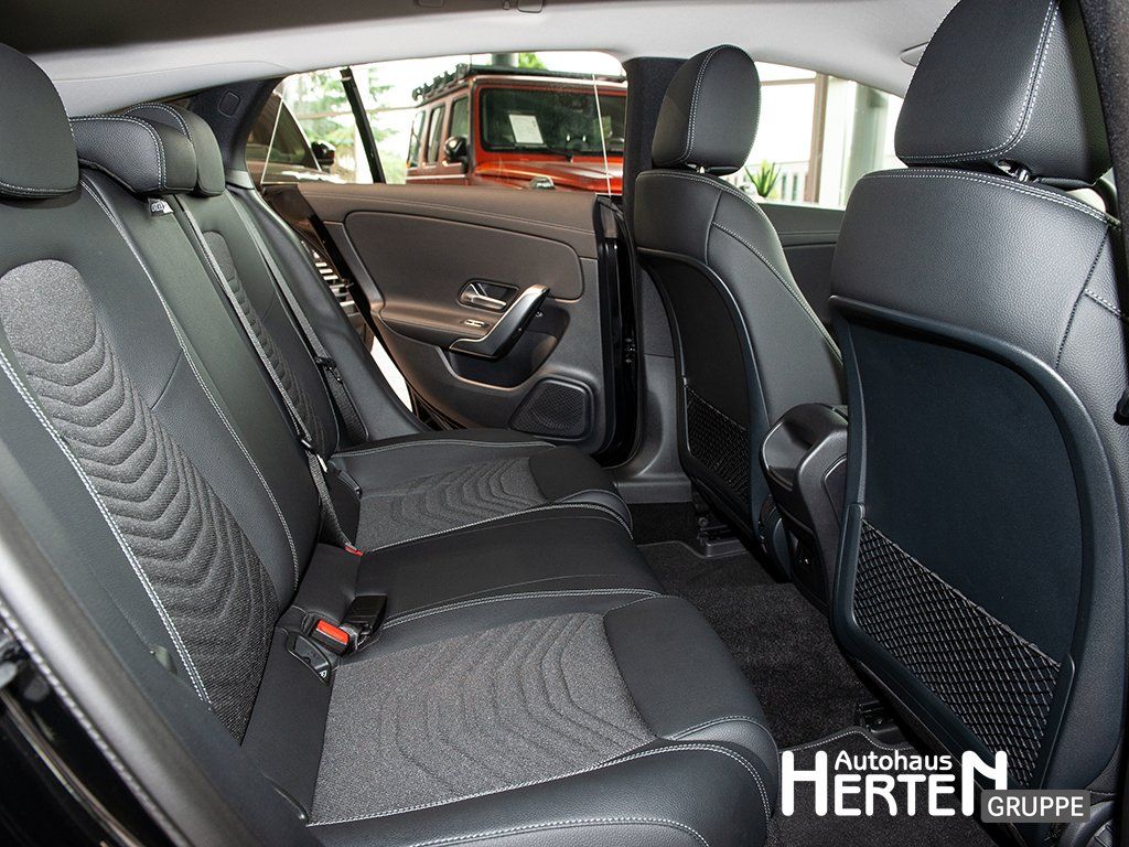 Mercedes-Benz CLA 180 Shooting Brake 2024