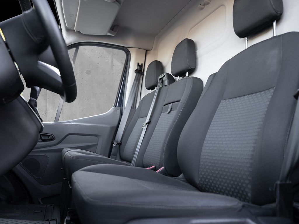 Ford Transit 2021