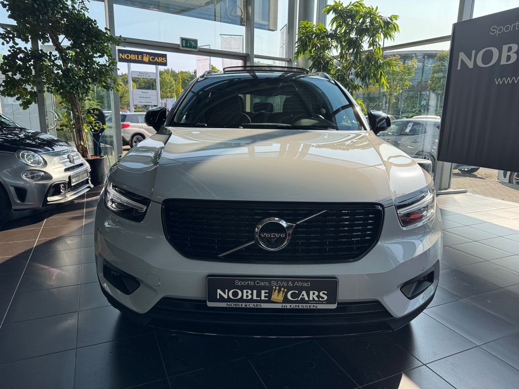 Volvo XC40 2021