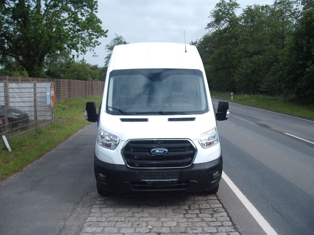 Ford Transit 2022