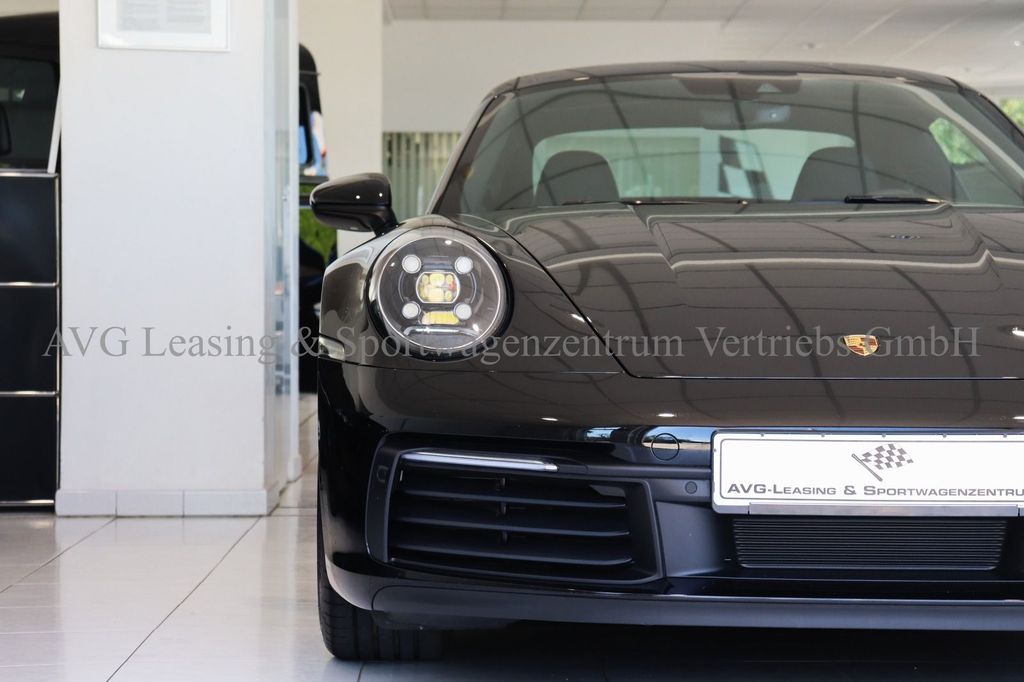 Porsche 992 2024