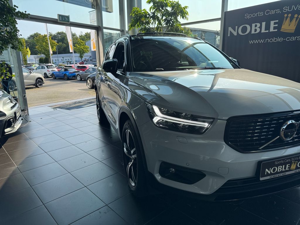 Volvo XC40 2021