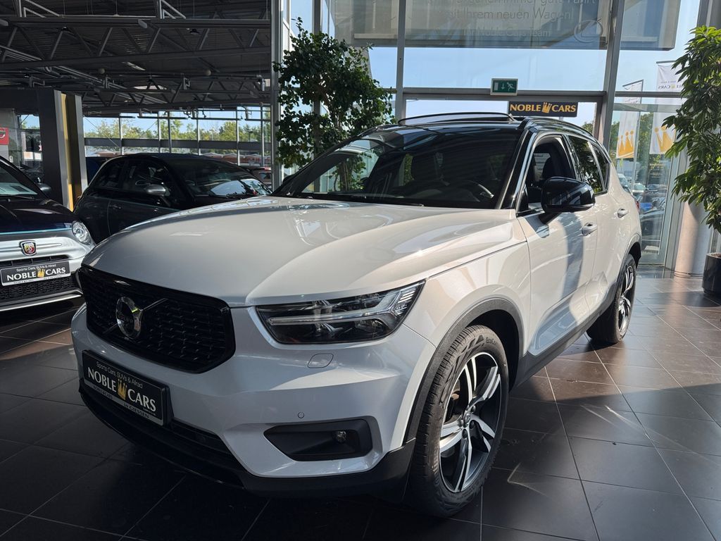 Volvo XC40 2021