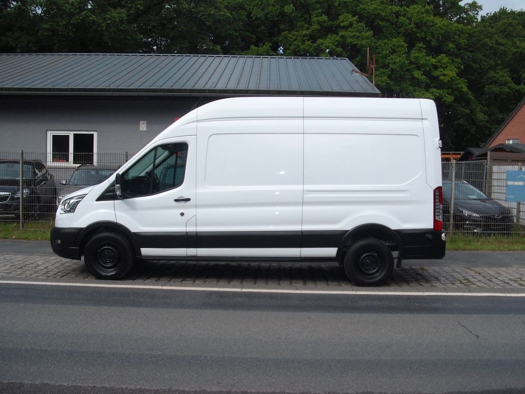 Ford Transit 2022