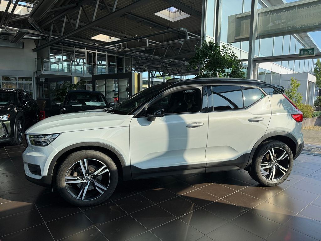 Volvo XC40 2021