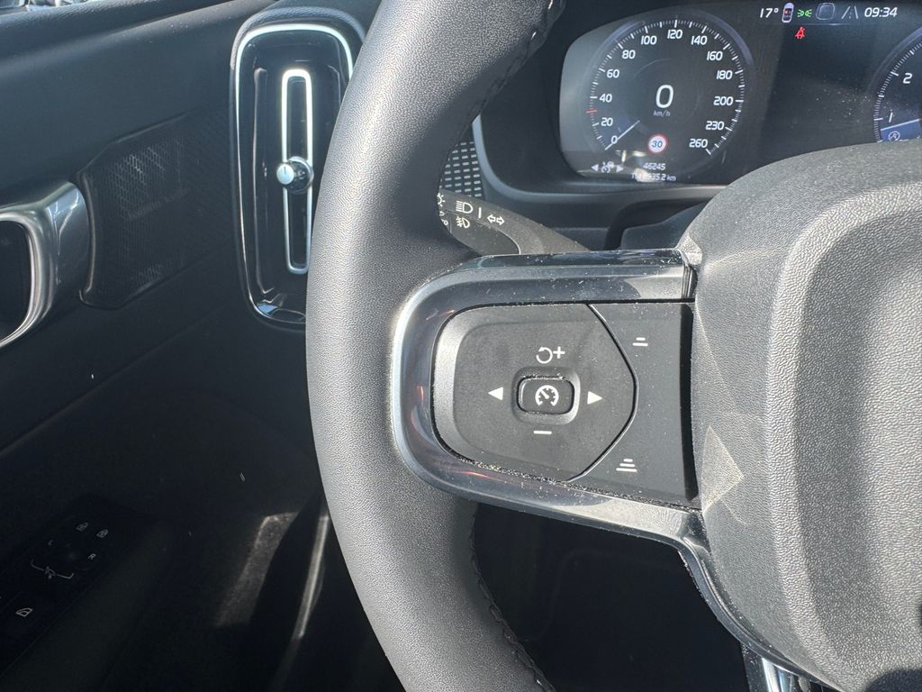 Volvo XC40 2021