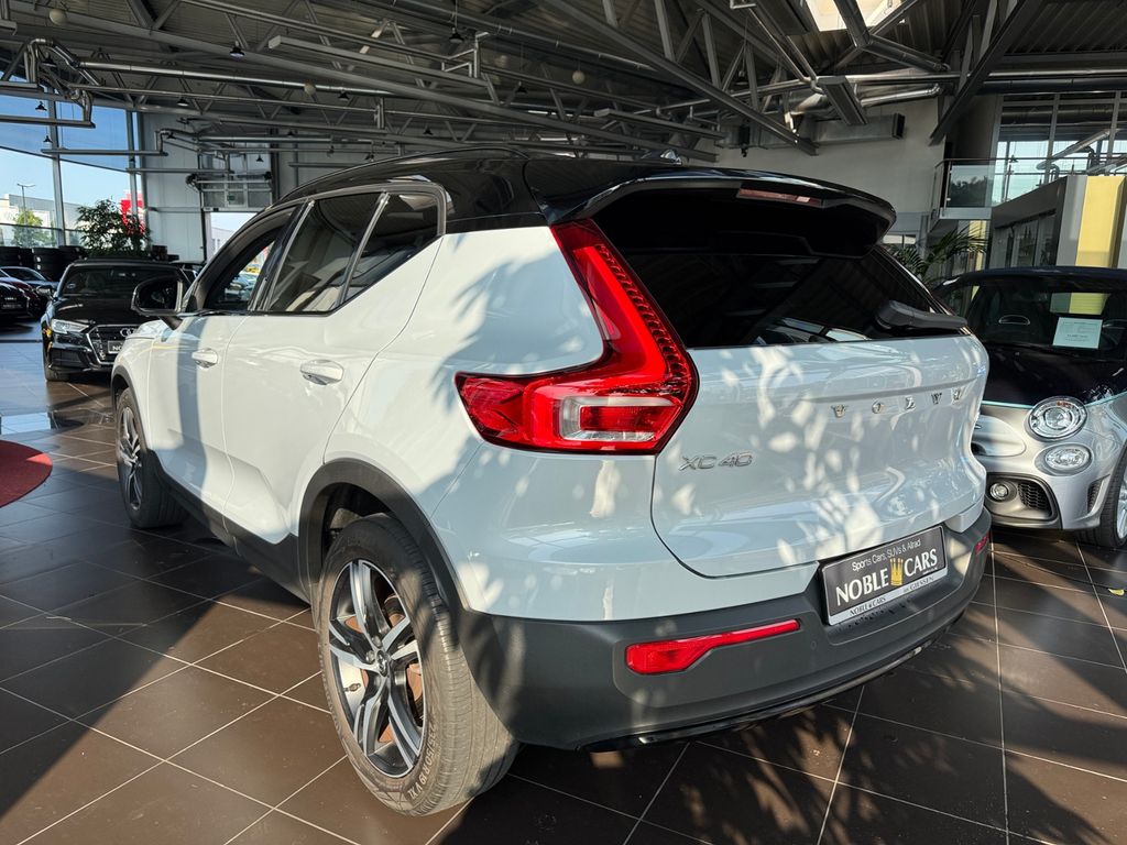 Volvo XC40 2021
