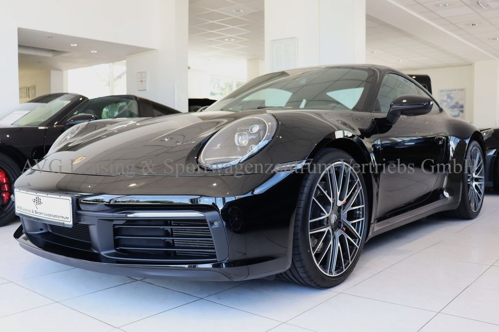 Porsche 992 2024