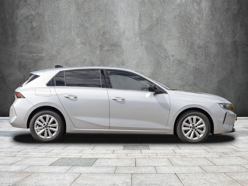 Opel Astra 2023