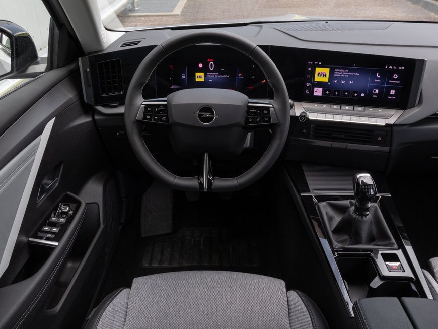 Opel Astra 2023